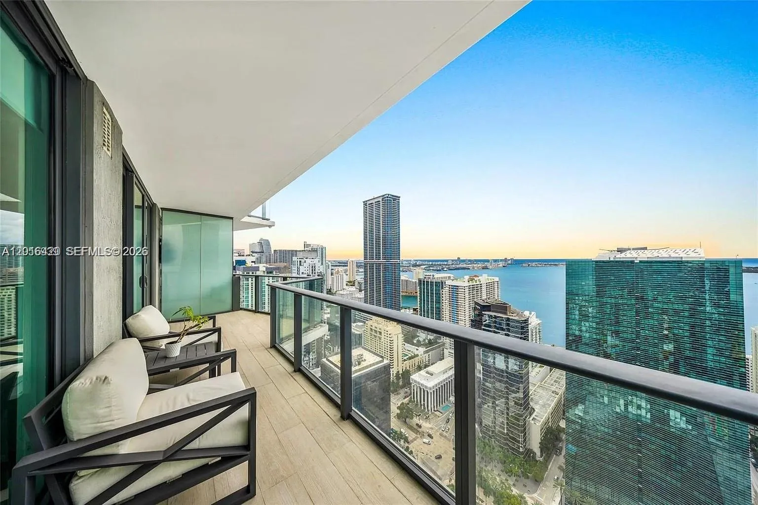 1300 S Miami Ave # 4704, Miami, FL 33130 photo 2