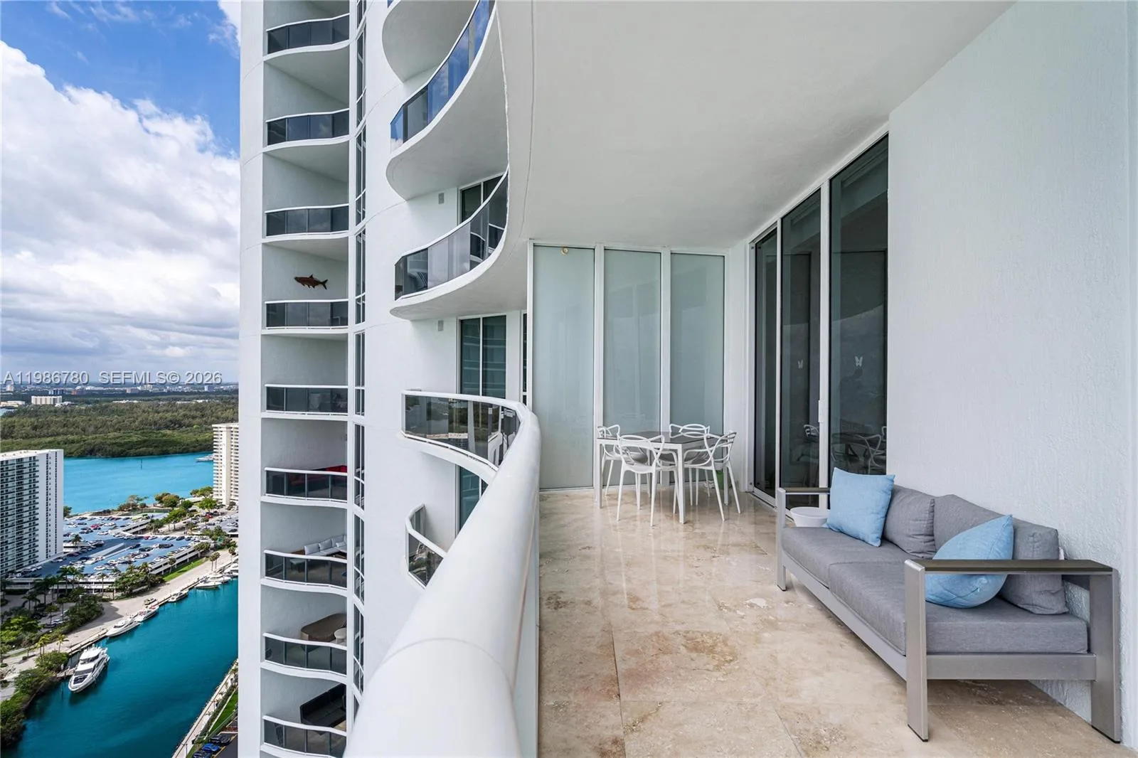 16001 Collins Ave # 3002, Sunny Isles Beach, FL 33160 photo 2