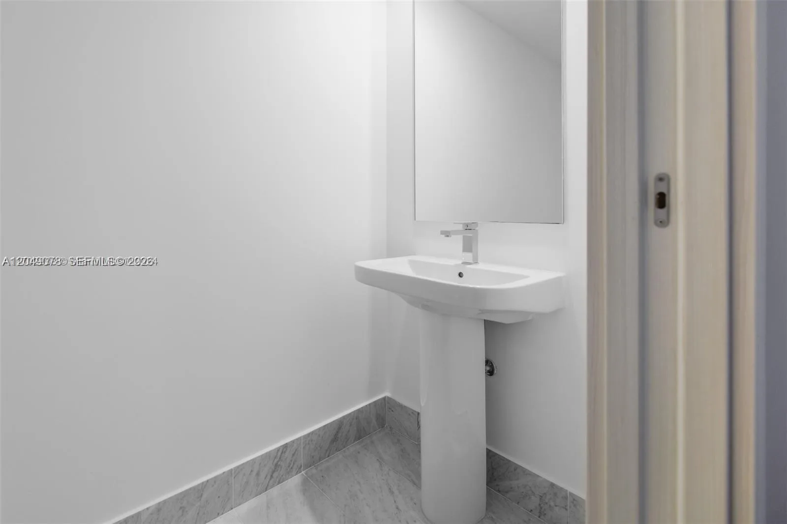 801 S Miami Ave # 1702, Miami, FL 33130 photo 12
