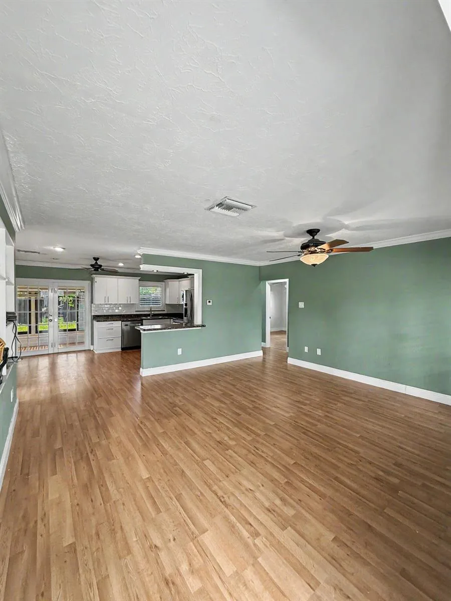 150 SE 5th Court, Pompano Beach, FL 33060 photo 6
