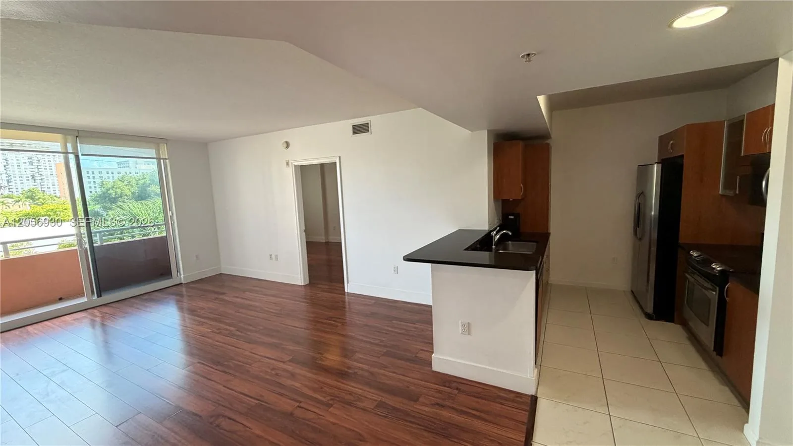 2775 NE 187th St # 316, Aventura, FL 33180 photo 9