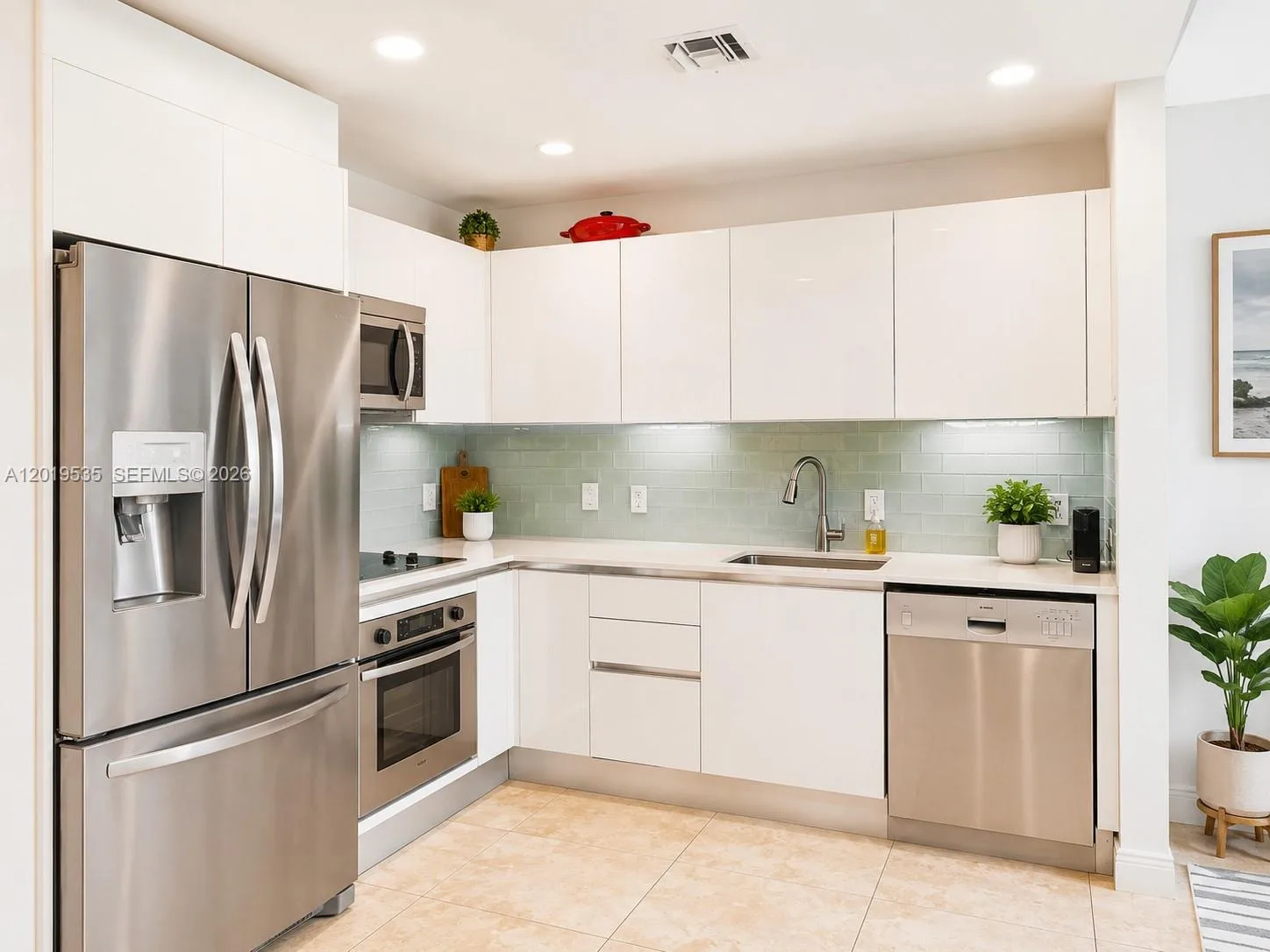 1050 Brickell Ave # 410, Miami, FL 33131 photo 3