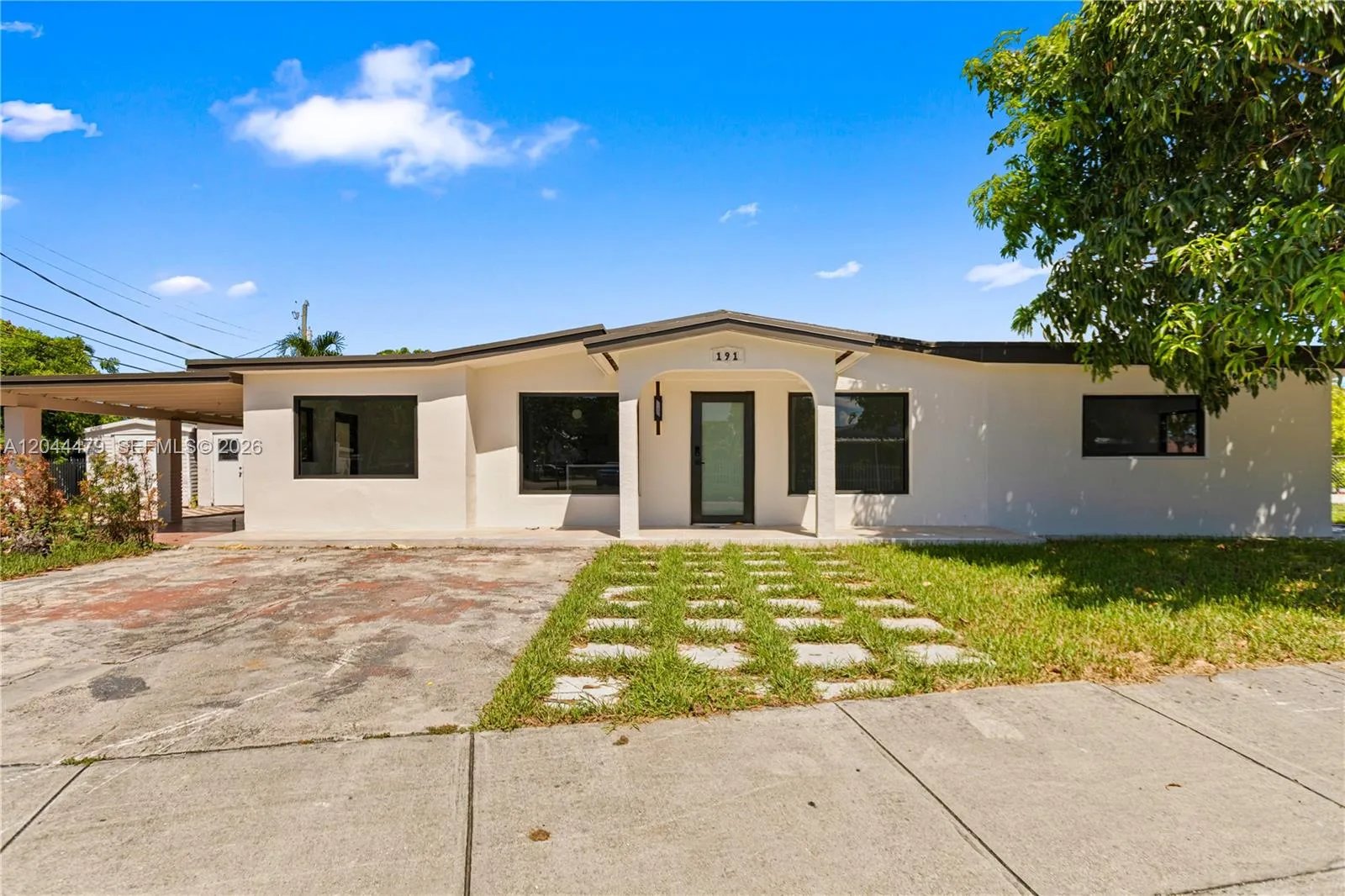 191 SE 6th Ave, Hialeah, FL 33010