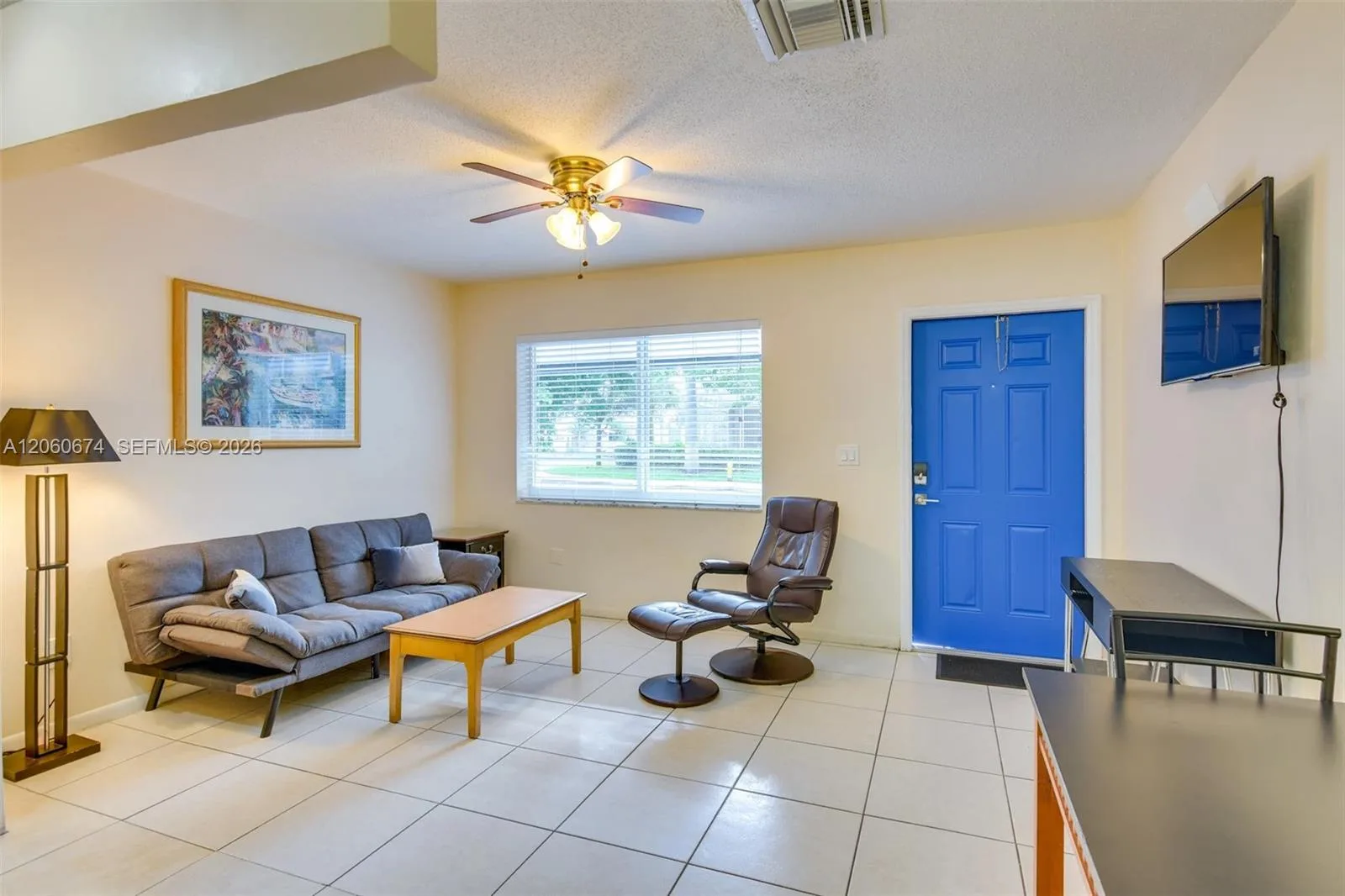 412 NE 4th Ave, Hallandale Beach, FL 33009 photo 12