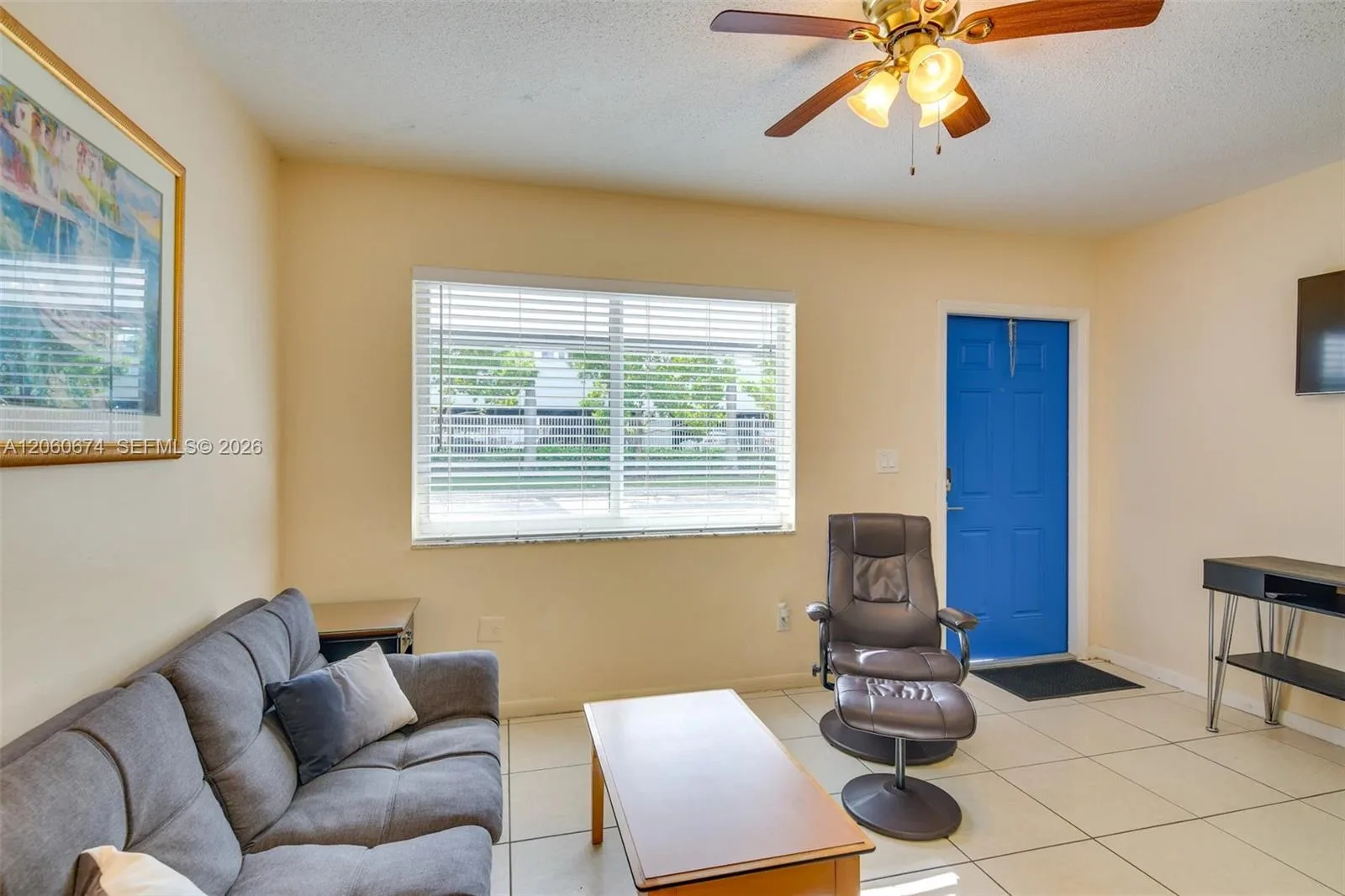 412 NE 4th Ave, Hallandale Beach, FL 33009 photo 8