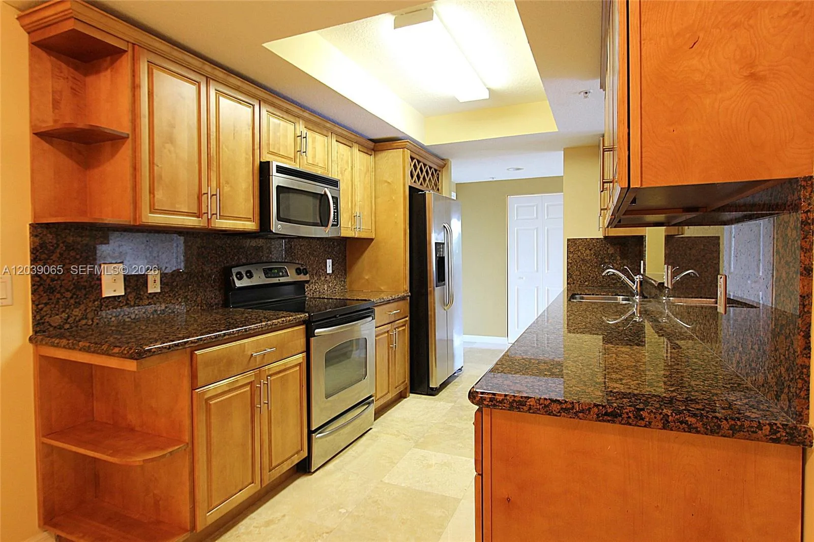 3530 SW 22nd St # 505, Miami, FL 33145