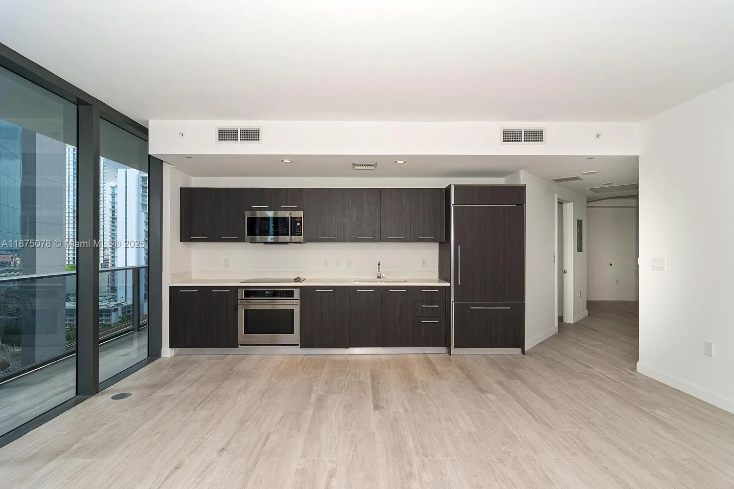 55 SW 9 St # 1606, Miami, FL 33130 photo 6