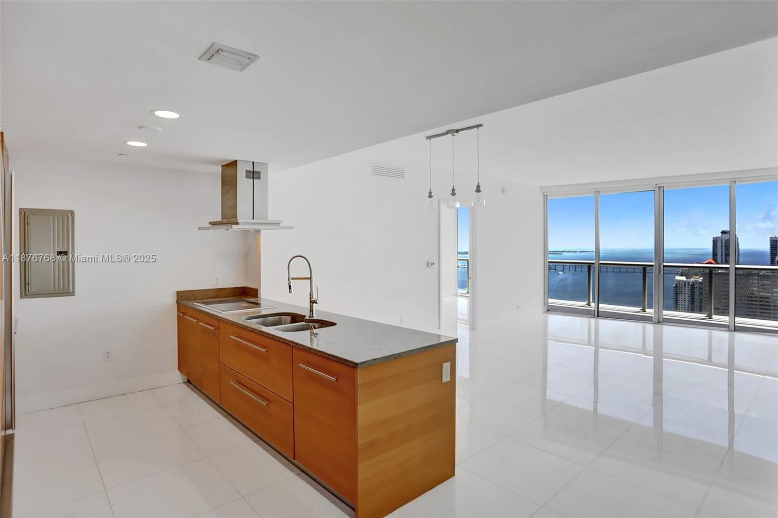 495 Brickell Ave # 4405, Miami, FL 33131