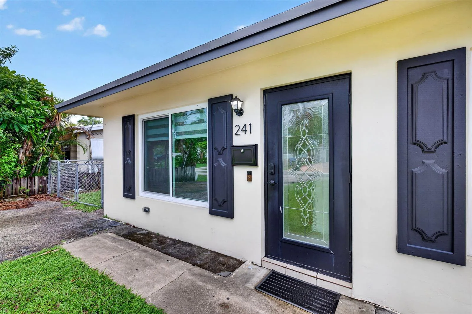 241 NW 49TH Street, Oakland Park, FL 33309