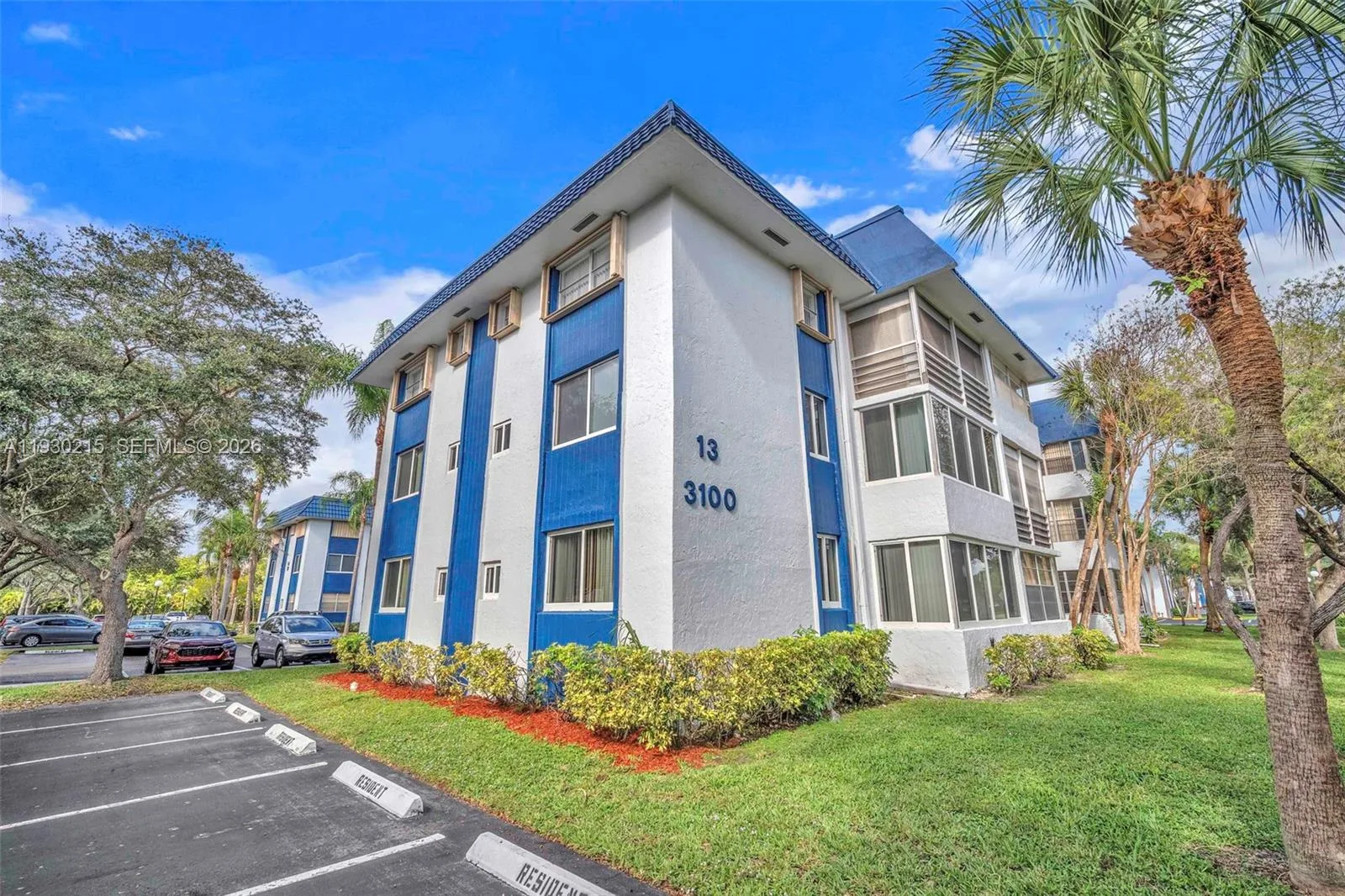 3100 Holiday Springs Blvd # 304, Margate, FL 33063