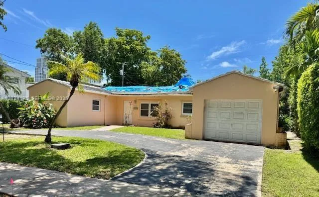 226 FLUVIA AV, Coral Gables, FL 33134