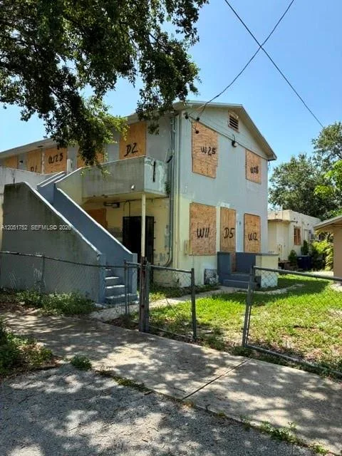 1133 NW 79th Ter, Miami, FL 33150 photo 12