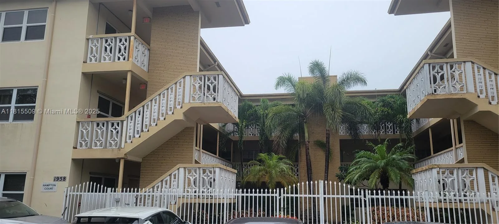 1958 Monroe St # 107, Hollywood, FL 33020