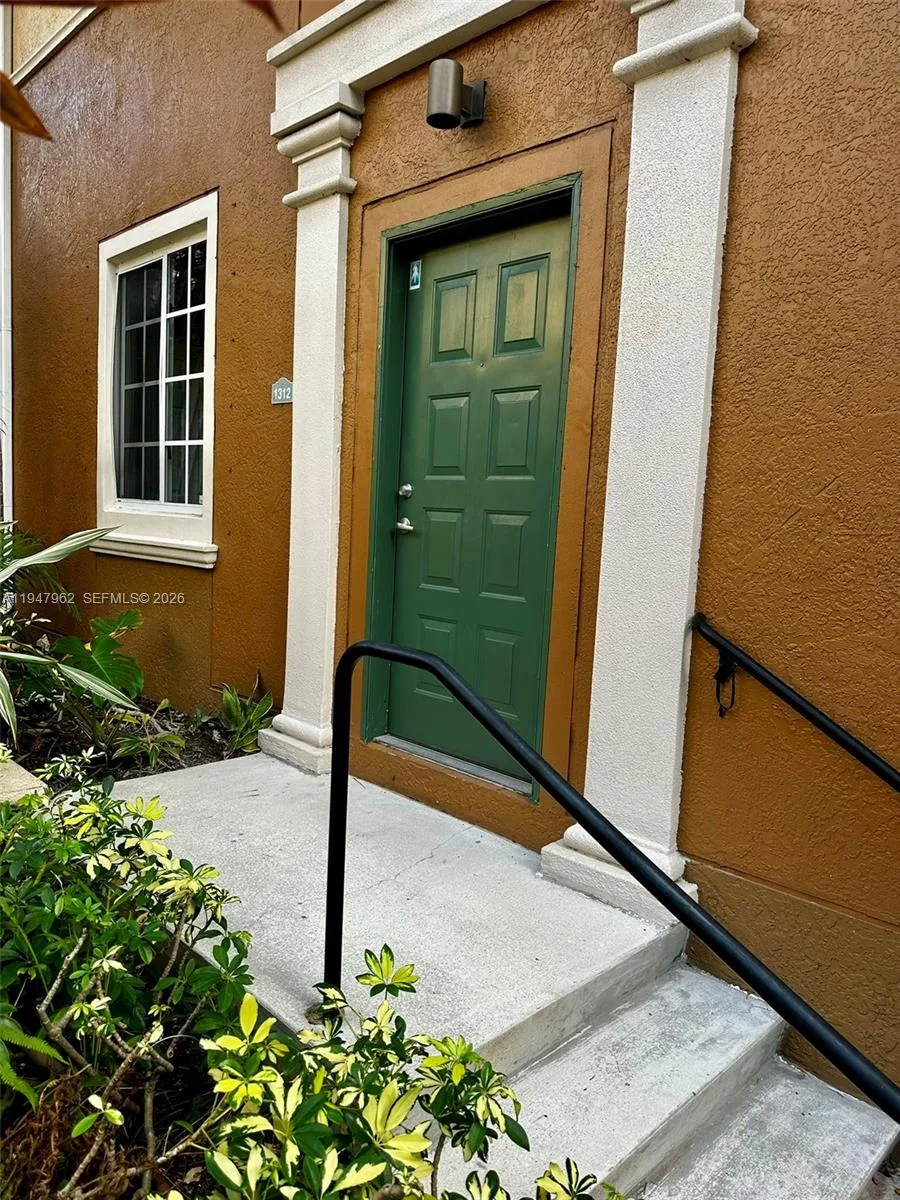 2941 NE 185th St # 1312, Aventura, FL 33180 photo 3