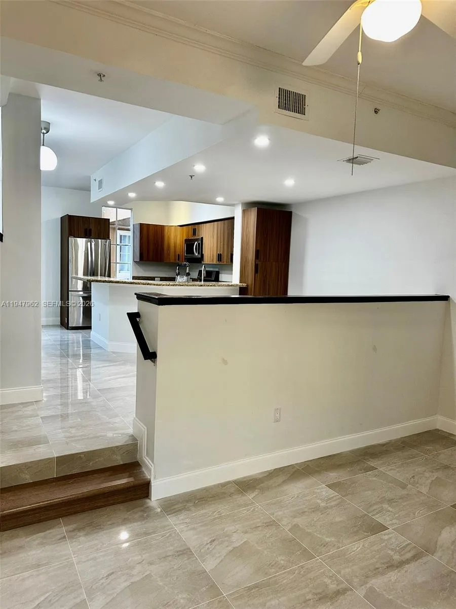 2941 NE 185th St # 1312, Aventura, FL 33180 photo 6