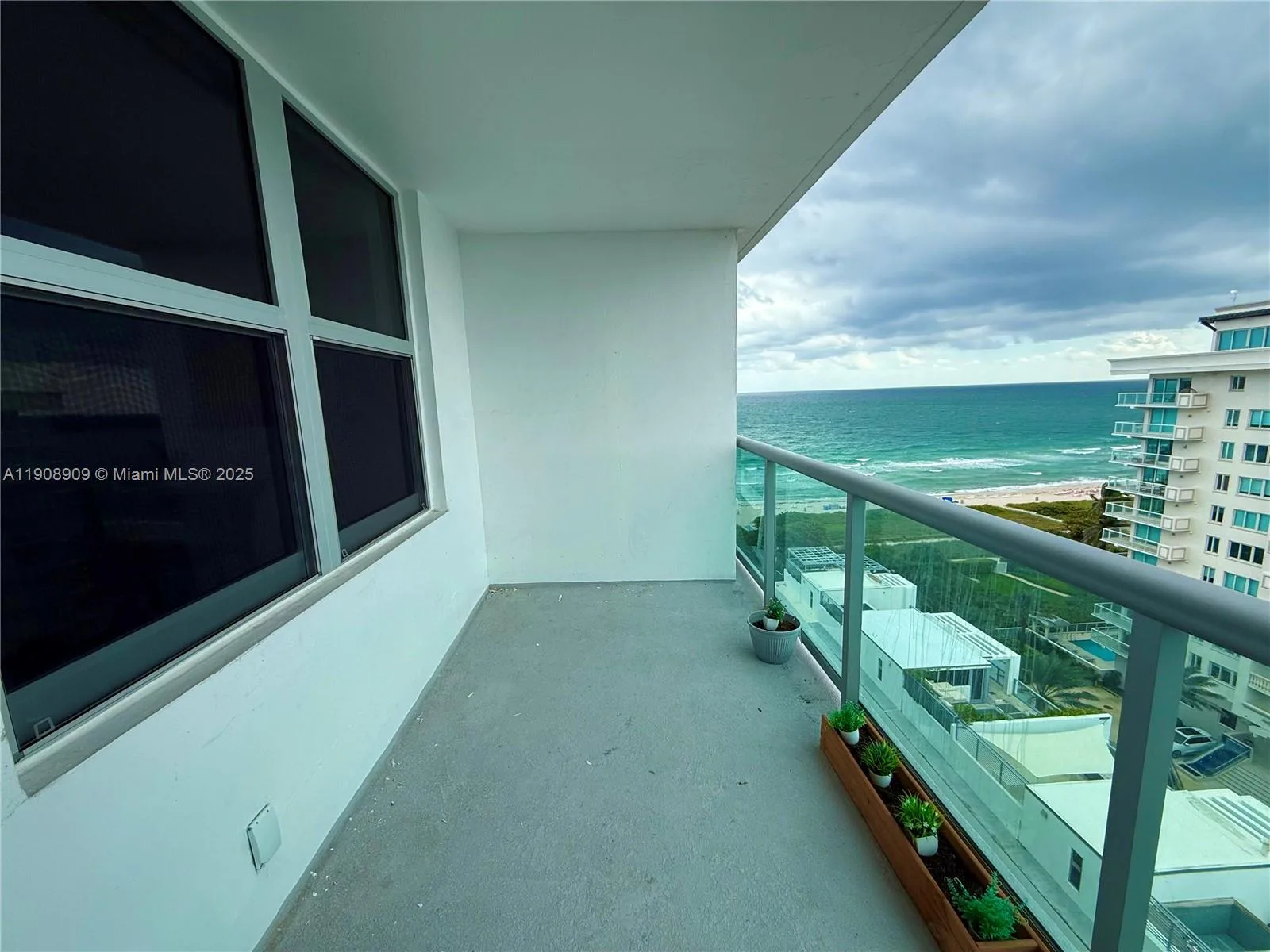 9511 Collins Ave # 1208, Surfside, FL 33154 photo 2