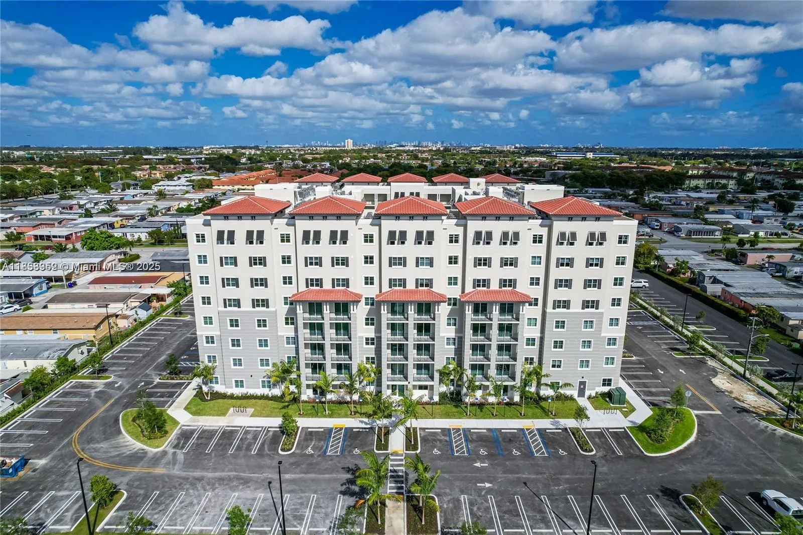 400 NW 112th Ave # 718, Sweetwater, FL 33172