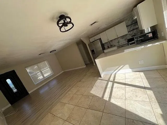 2831 NE Savannah Road, Jensen Beach, FL 34957 photo 4
