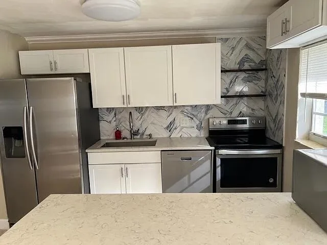 2831 NE Savannah Road, Jensen Beach, FL 34957 photo 5