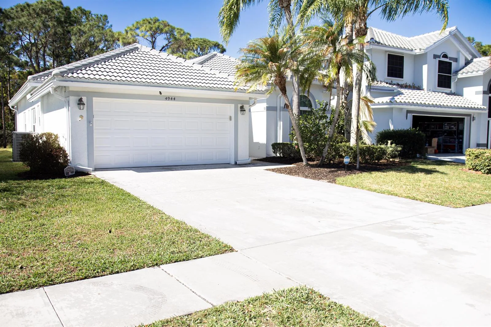 4944 SE Mariner Village Lane, Stuart, FL 34997 photo 2