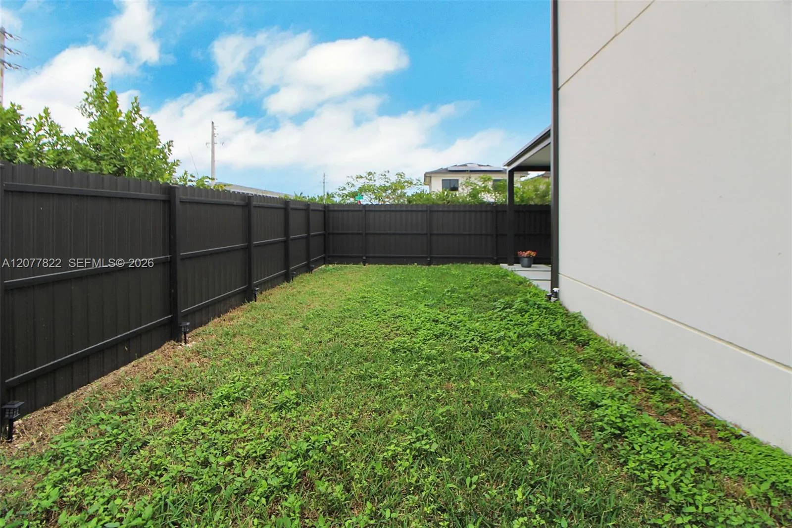 320 NW 13th Ct, Florida City, FL 33034 photo 4