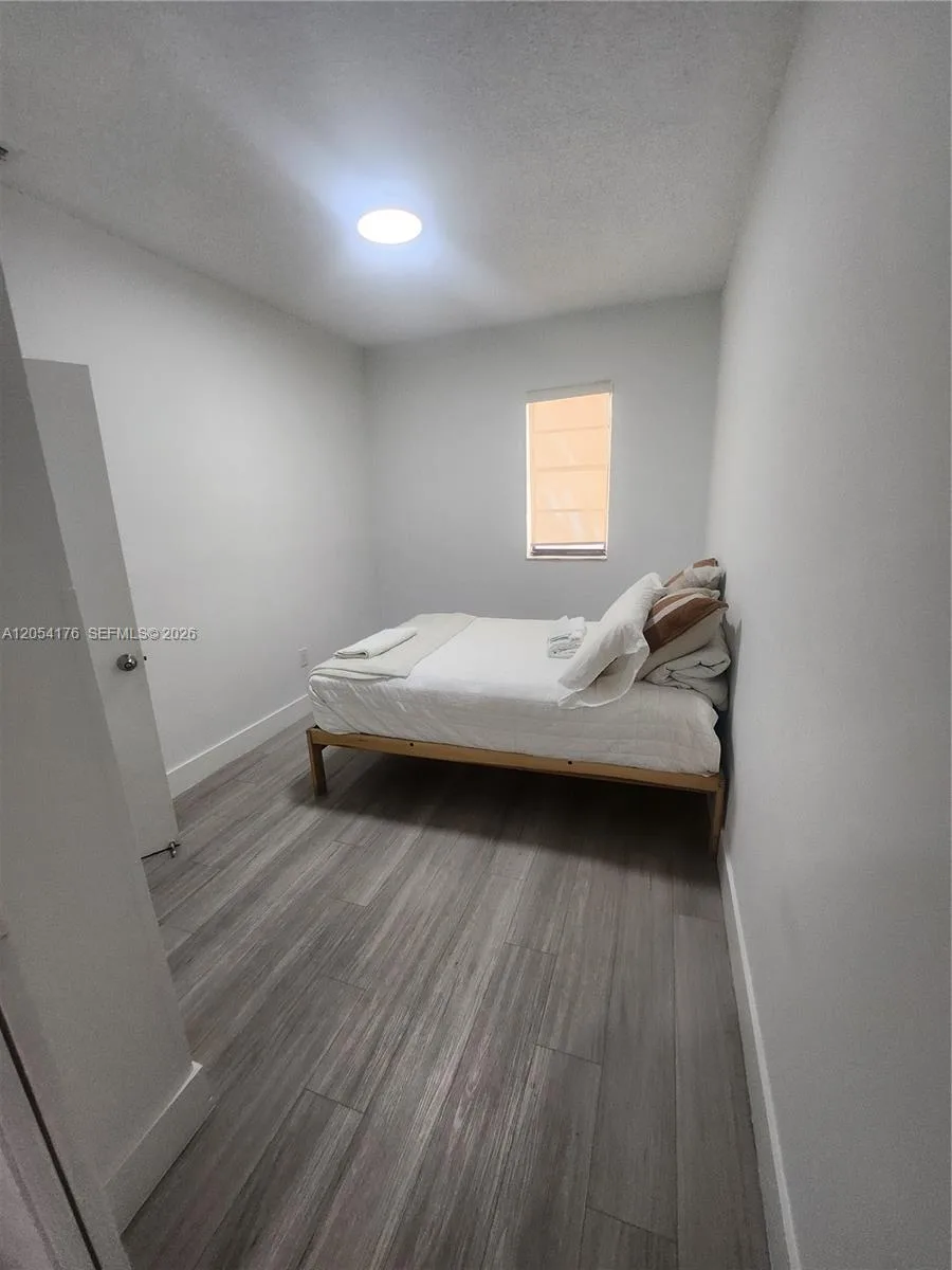 2700 Collins Ave # 202, Miami Beach, FL 33140 photo 4