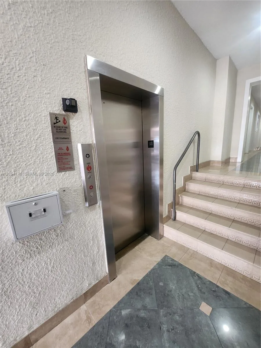 2700 Collins Ave # 202, Miami Beach, FL 33140 photo 6
