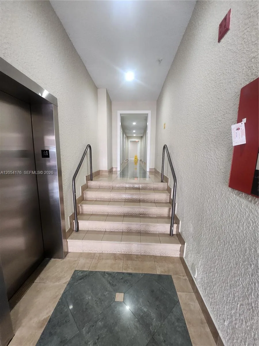 2700 Collins Ave # 202, Miami Beach, FL 33140 photo 8