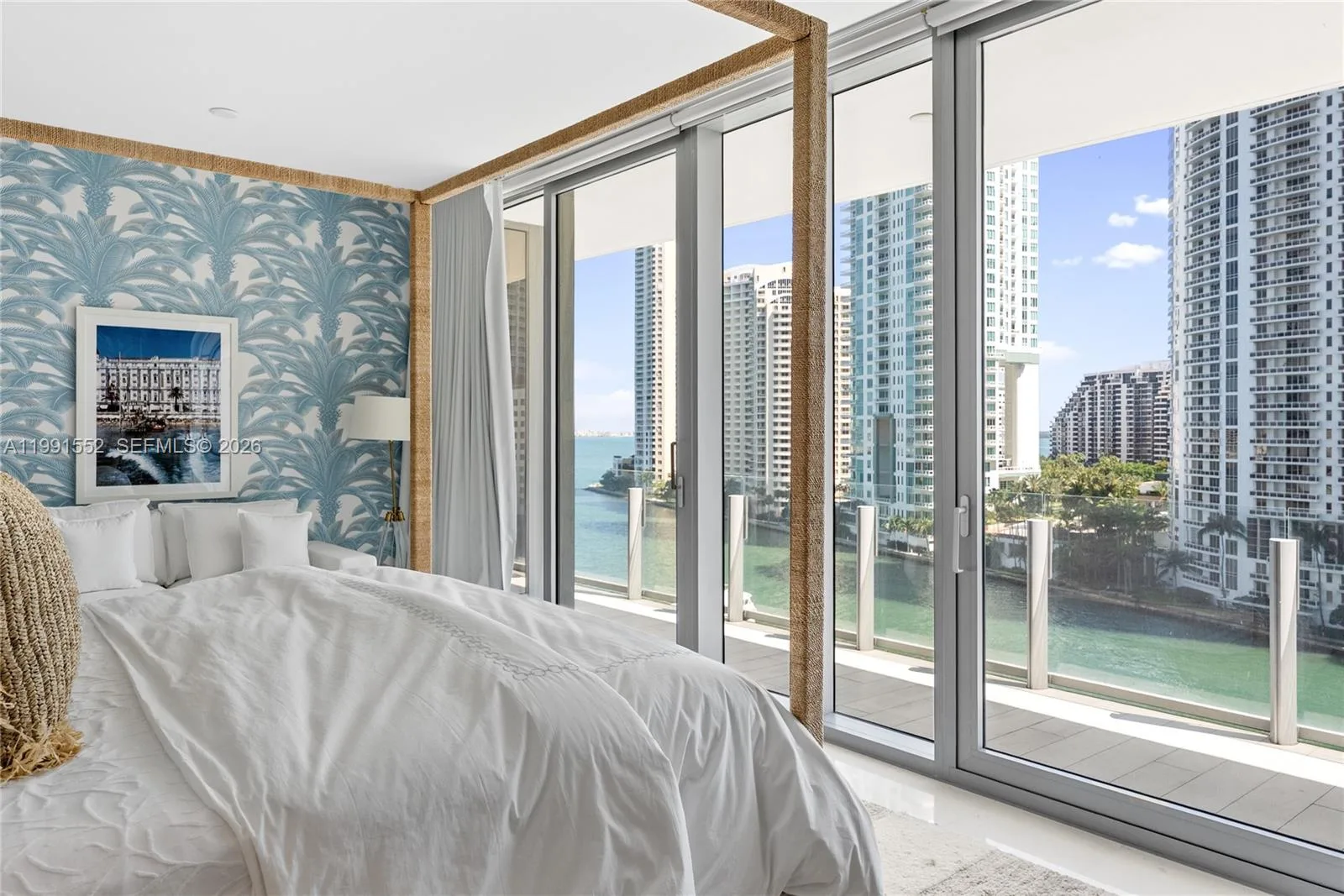 300 Biscayne Boulevard Way # 901E, Miami, FL 33131 photo 7