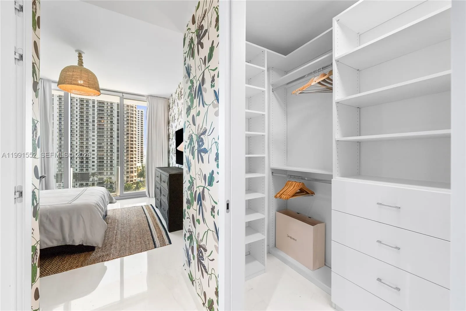 300 Biscayne Boulevard Way # 901E, Miami, FL 33131 photo 9