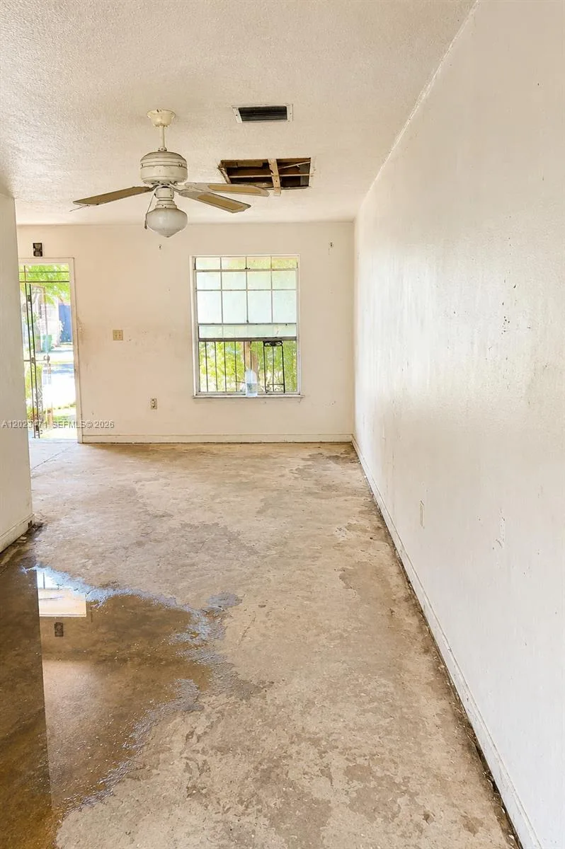 2791 NW 193rd Ter, Miami Gardens, FL 33056 photo 3