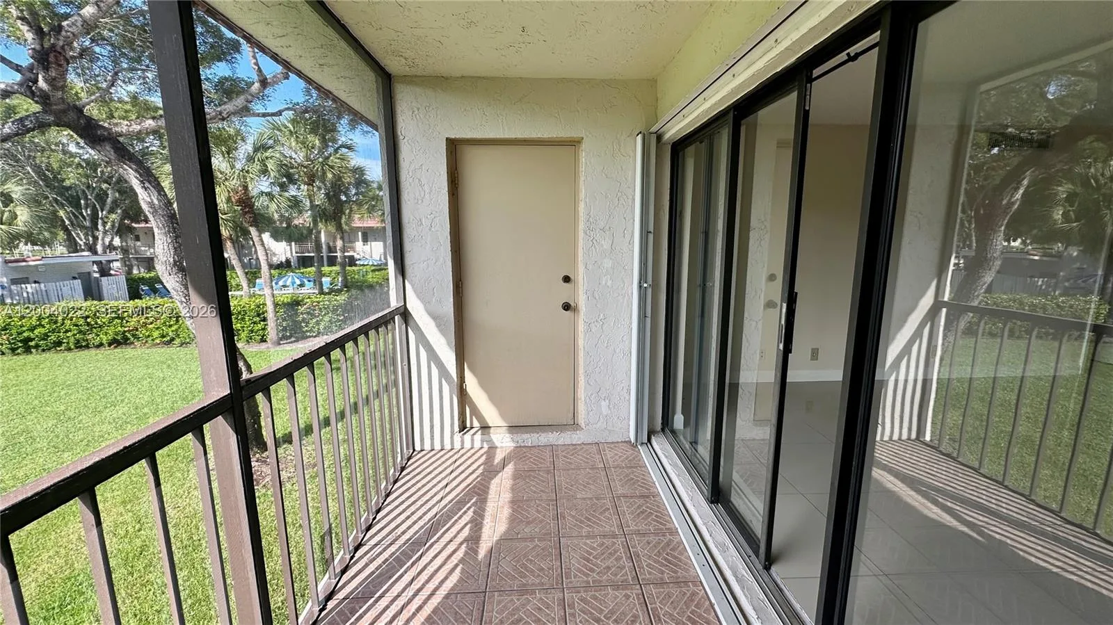 16210 Laurel Dr # 203, Weston, FL 33326 photo 7