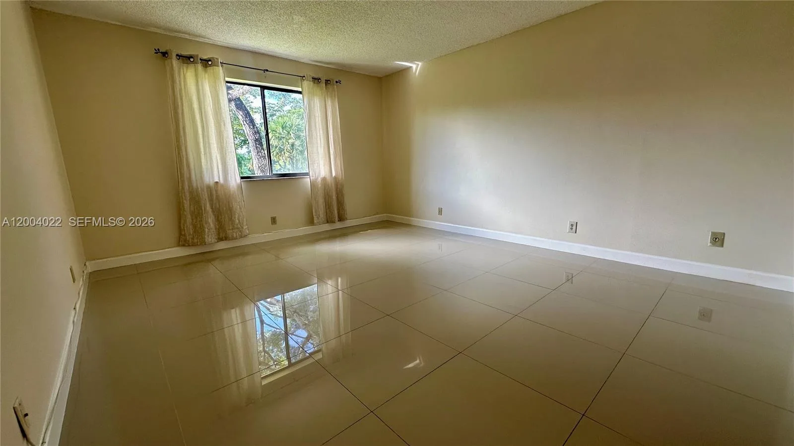 16210 Laurel Dr # 203, Weston, FL 33326 photo 8