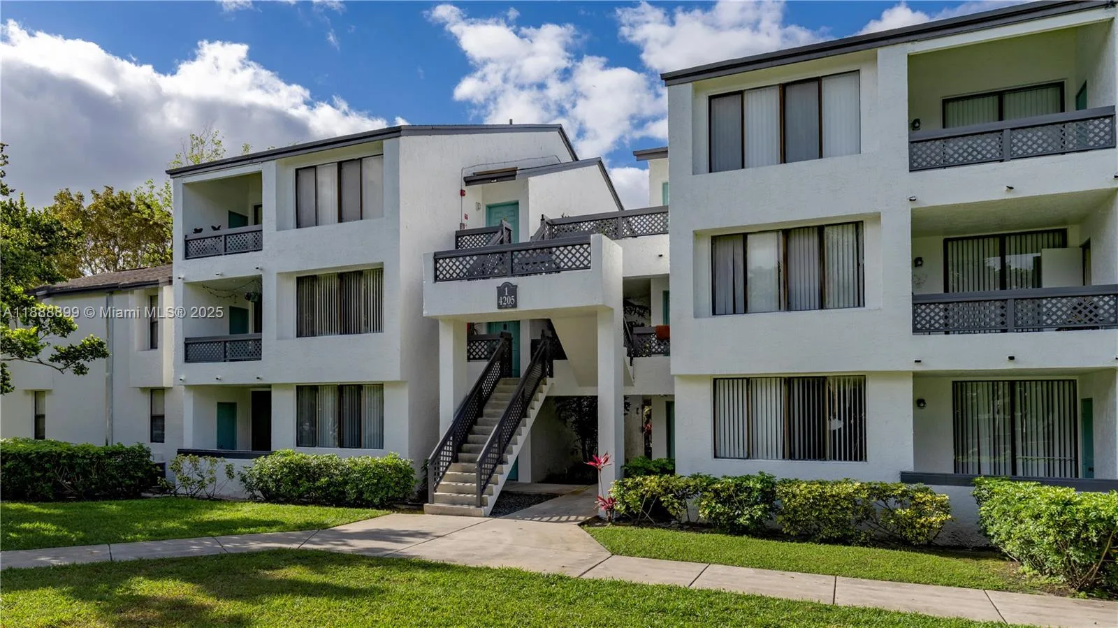 4303 W Atlantic Blvd # 1720, Coconut Creek, FL 33066