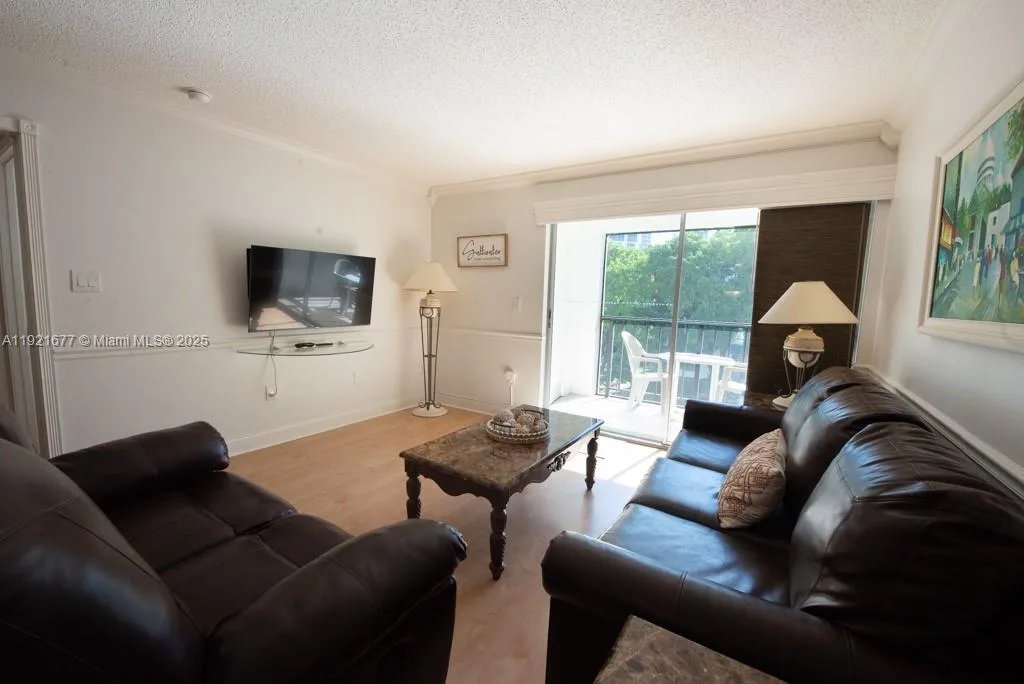 201 178th Dr # 323, Sunny Isles Beach, FL 33160