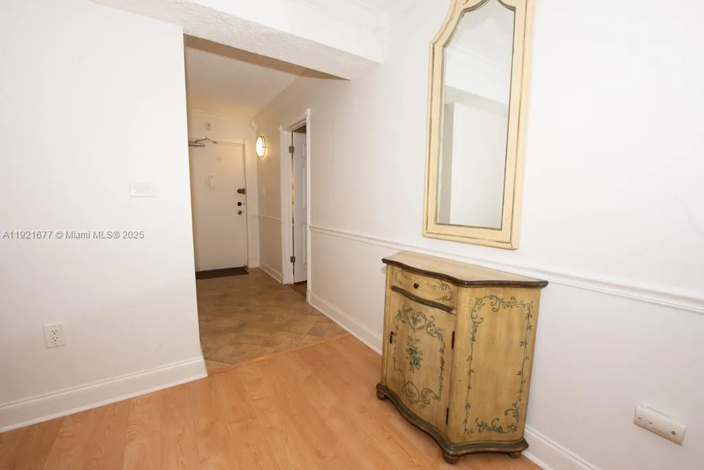 201 178th Dr # 323, Sunny Isles Beach, FL 33160 photo 3