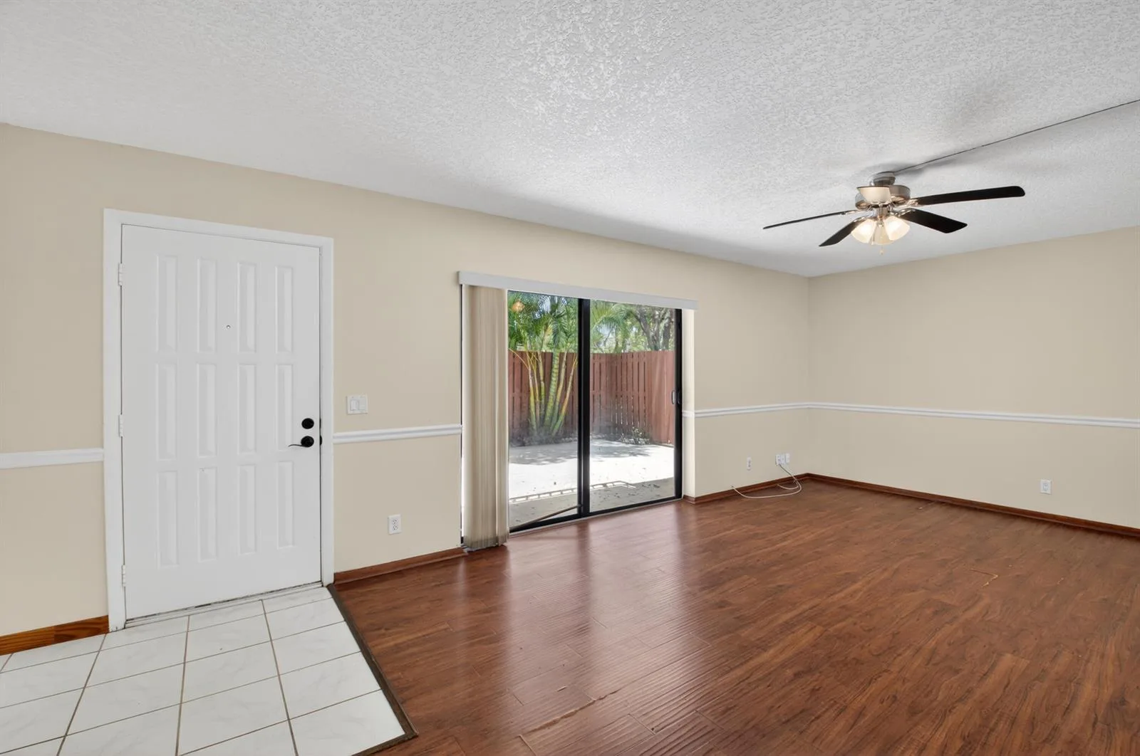 1565 Augusta Circle # 103, Delray Beach, FL 33445 photo 6