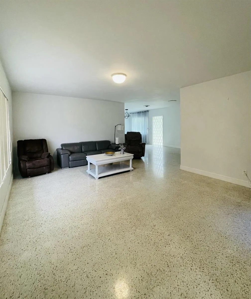 8895 N Bates Road, Palm Beach Gardens, FL 33418 photo 8