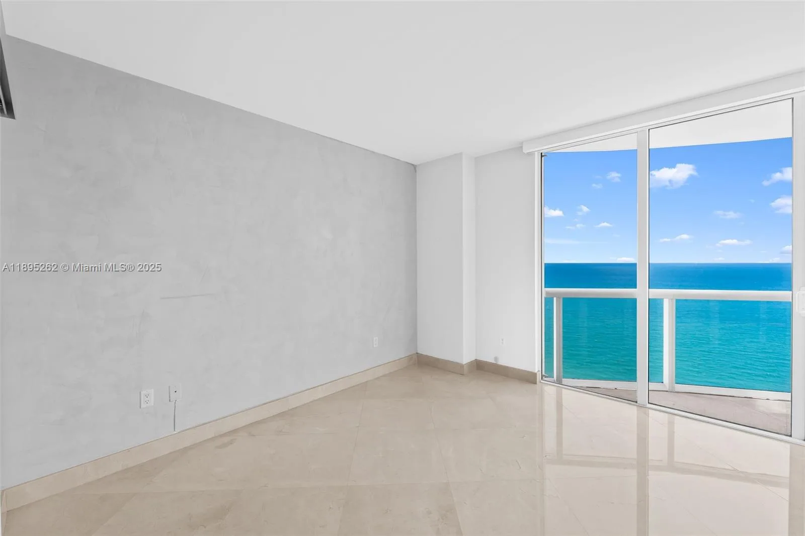 6365 Collins Ave # 4002, Miami Beach, FL 33141 photo 9