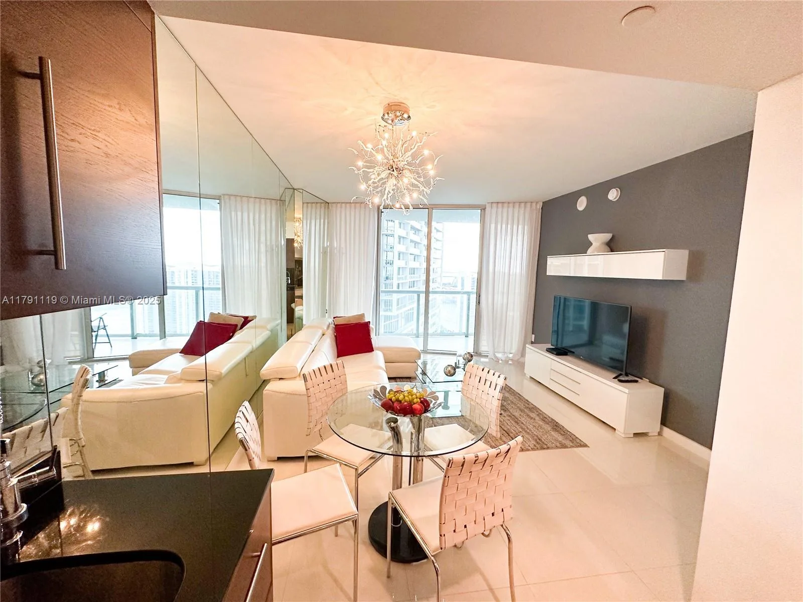495 Brickell Ave # 4508, Miami, FL 33131 photo 3