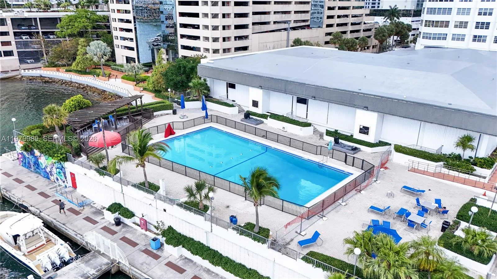 801 Brickell Bay Dr # 1070, Miami, FL 33131 photo 3