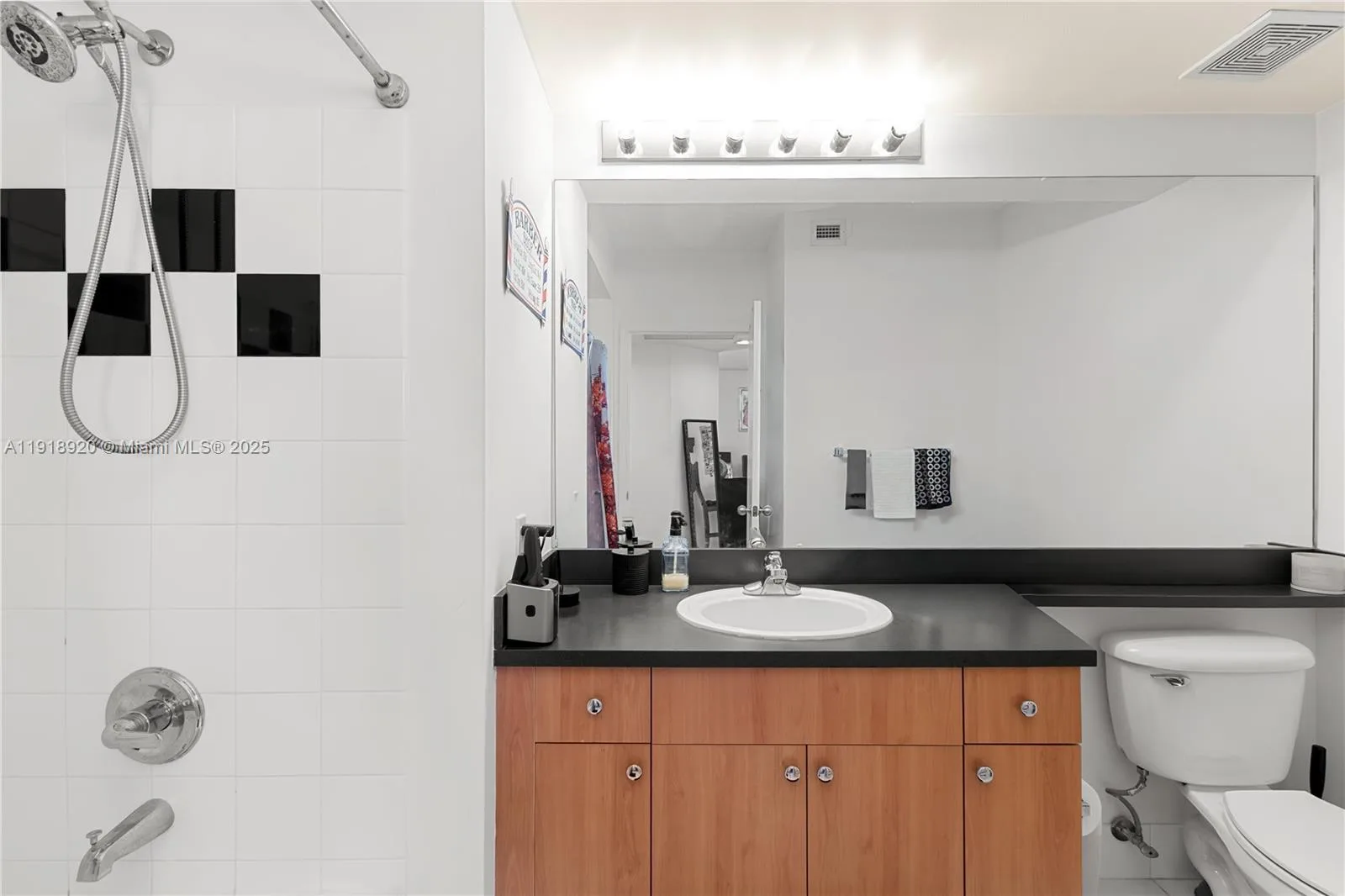 1330 West Ave # 2513, Miami Beach, FL 33139 photo 8