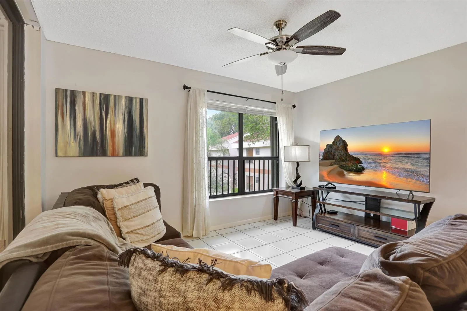 2748 S Carambola Circle # 1923, Coconut Creek, FL 33066
