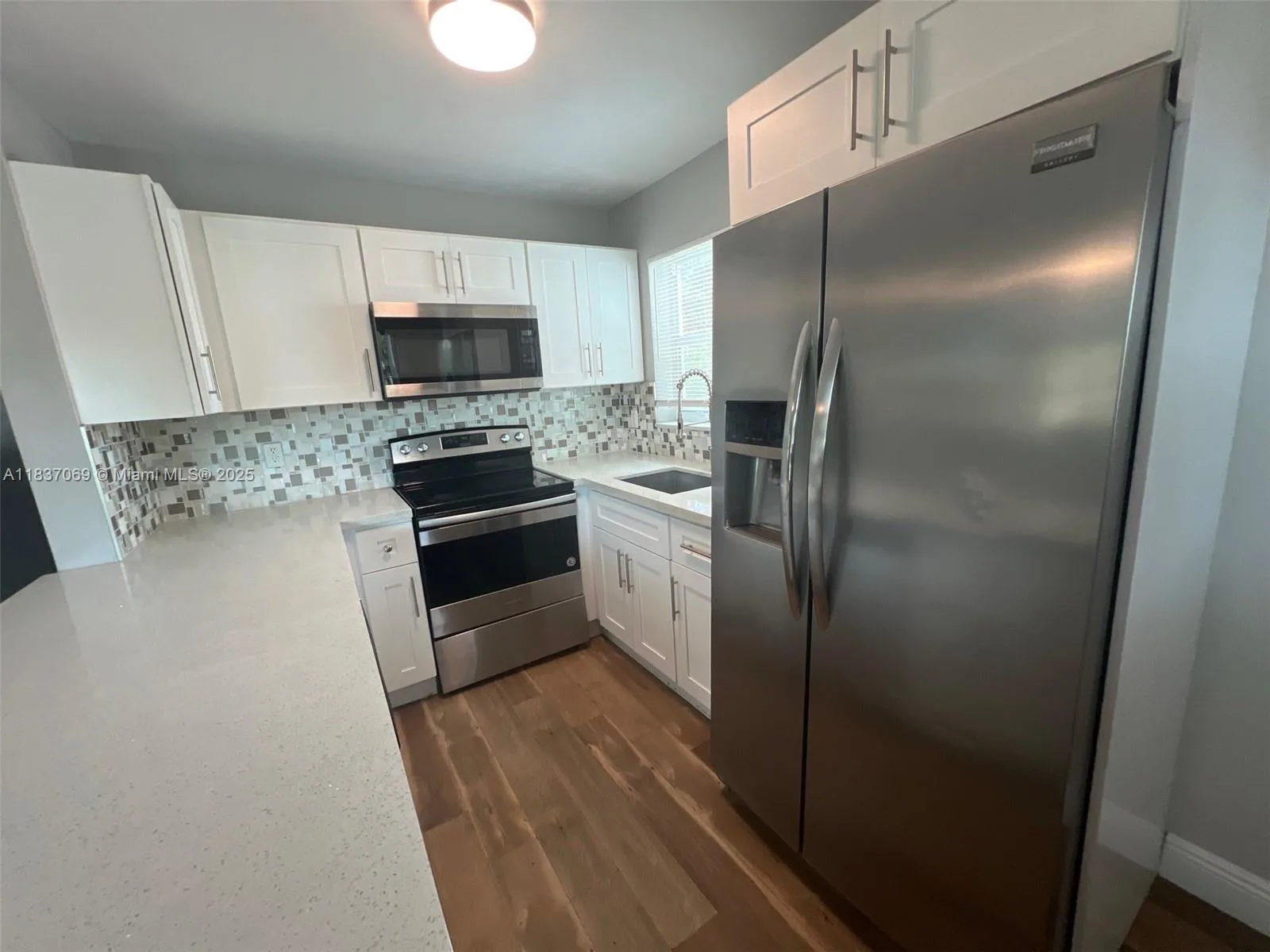 2569 NW 61st Ave, Margate, FL 33063 photo 3