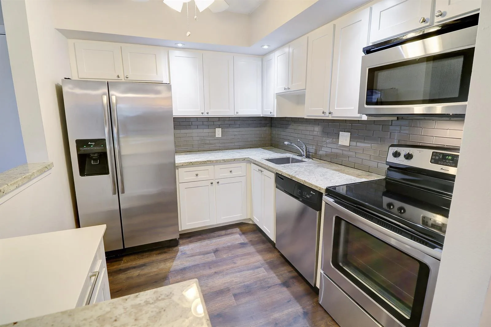 7801 ASHMONT Circle # 104, Tamarac, FL 33321