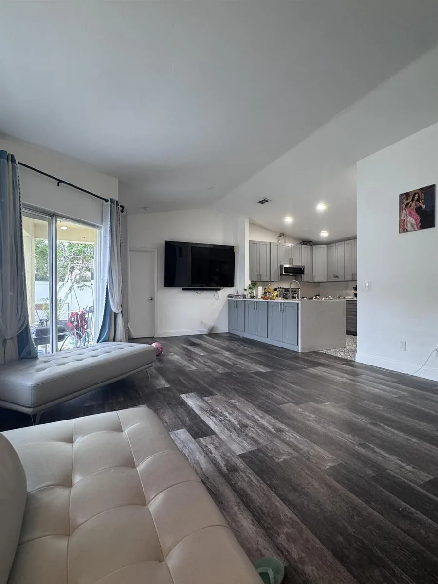 11747 NW 12th Street, Pembroke Pines, FL 33026 photo 12