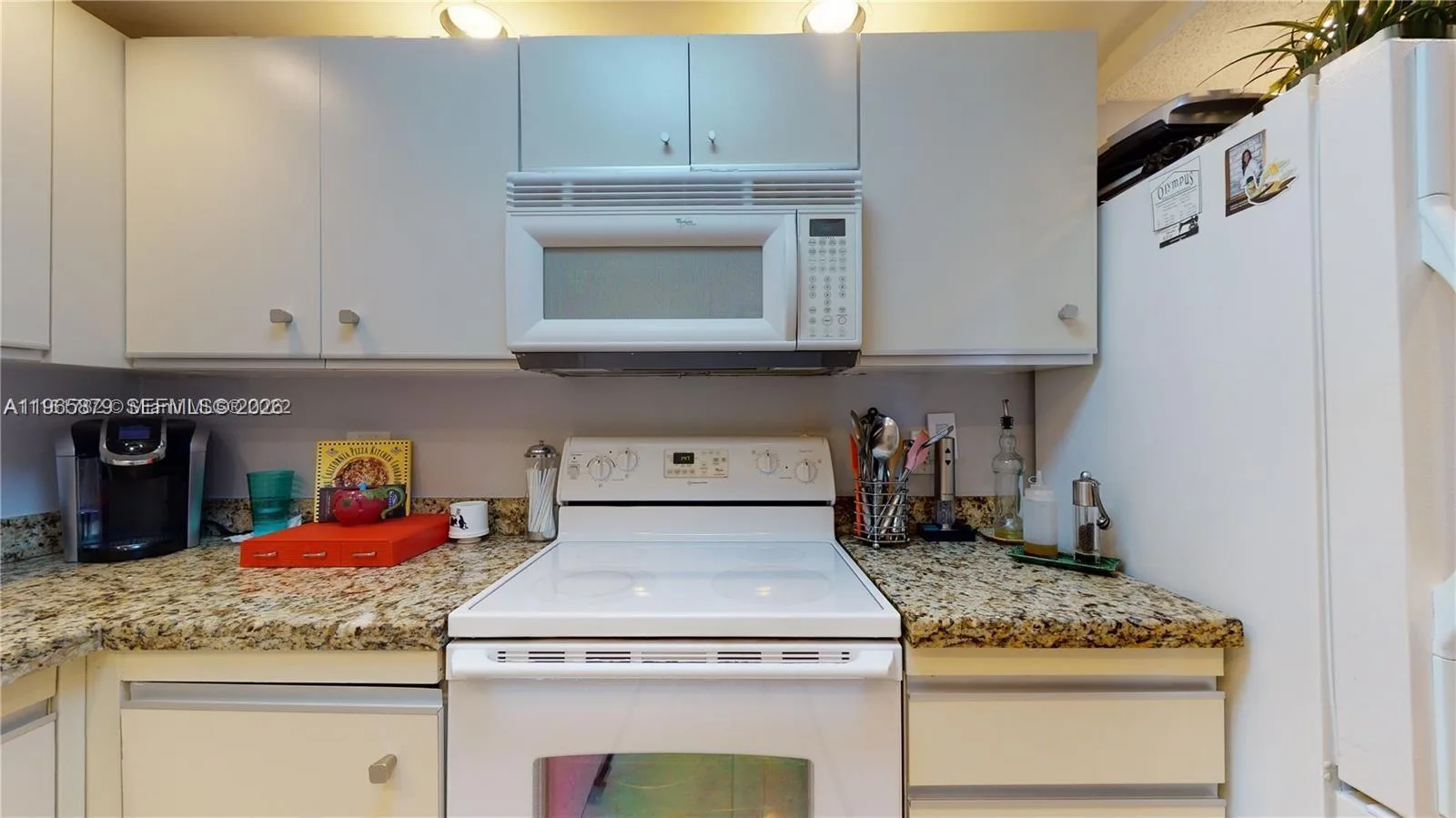 2500 PARKVIEW DR # 417, Hallandale Beach, FL 33009 photo 12