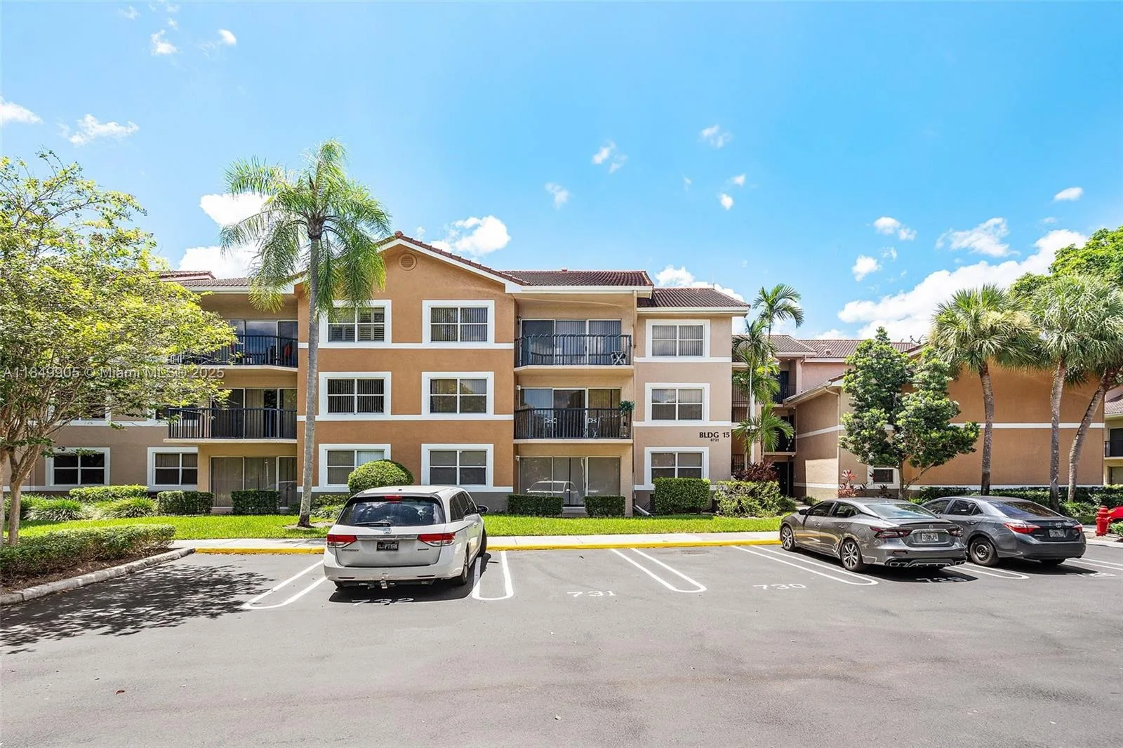 8721 Wiles Rd # 105, Coral Springs, FL 33067 photo 2