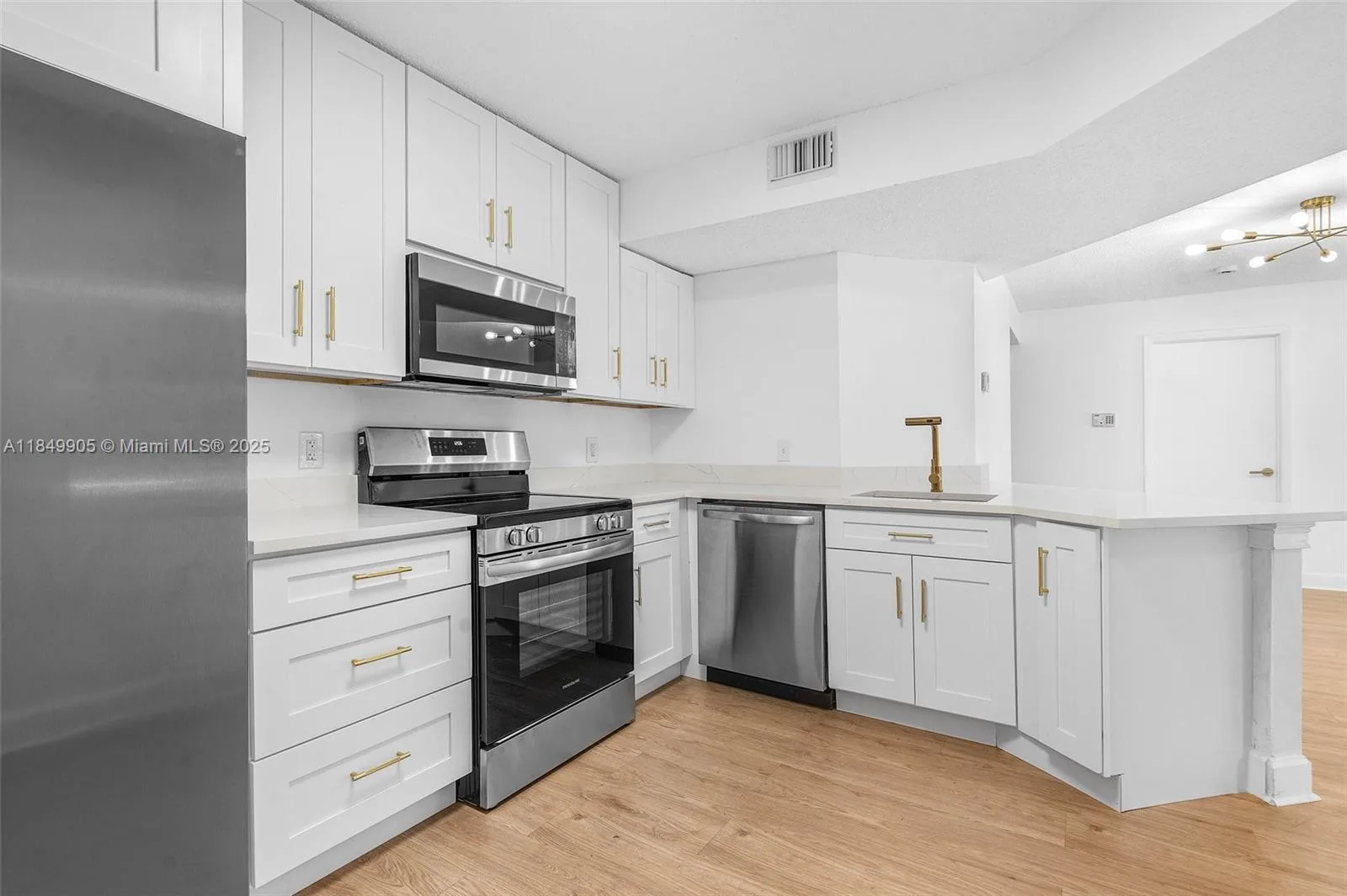 8721 Wiles Rd # 105, Coral Springs, FL 33067 photo 7