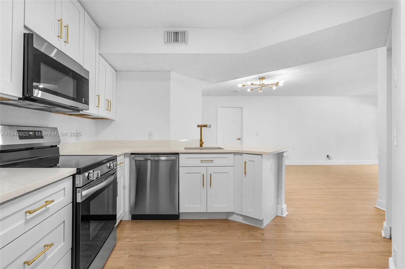 8721 Wiles Rd # 105, Coral Springs, FL 33067 photo 8